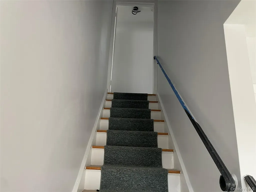 287 Mary Lou Avenue Yonkers NY 10703