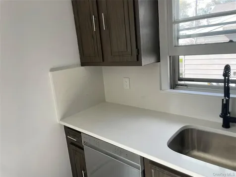 287 Mary Lou Avenue Yonkers NY 10703