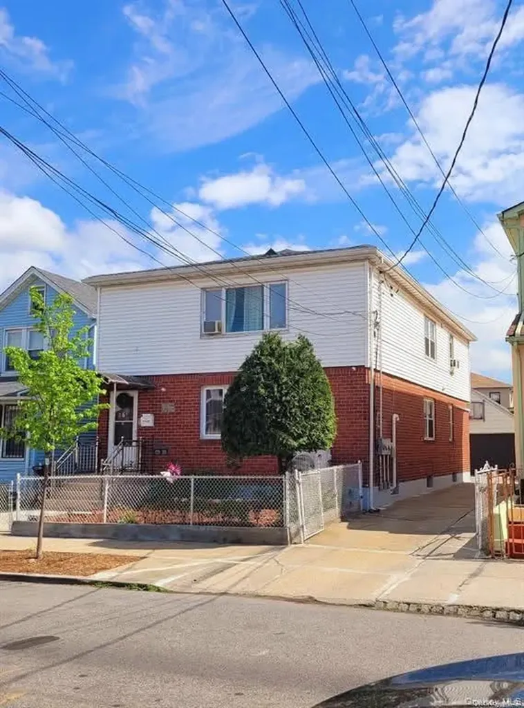 17128 103rd Road Jamaica NY 11433