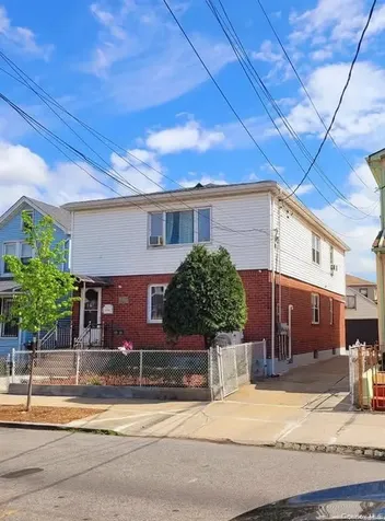 17128 103rd Road Jamaica NY 11433
