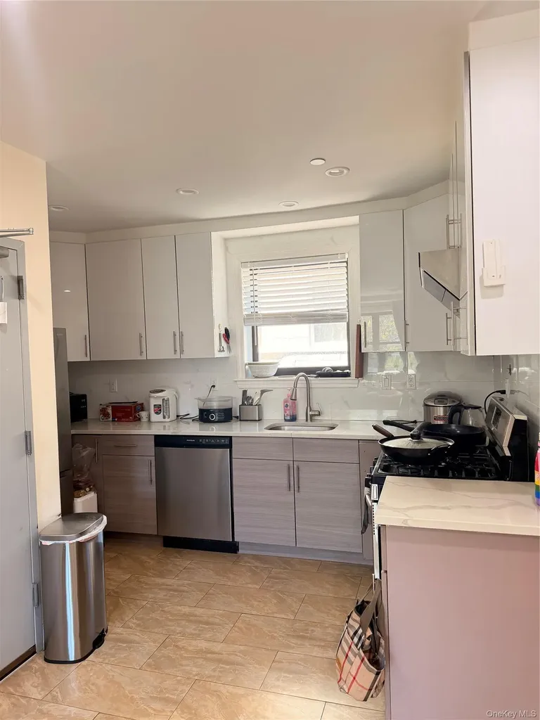 4128 150th Street Flushing NY 11355