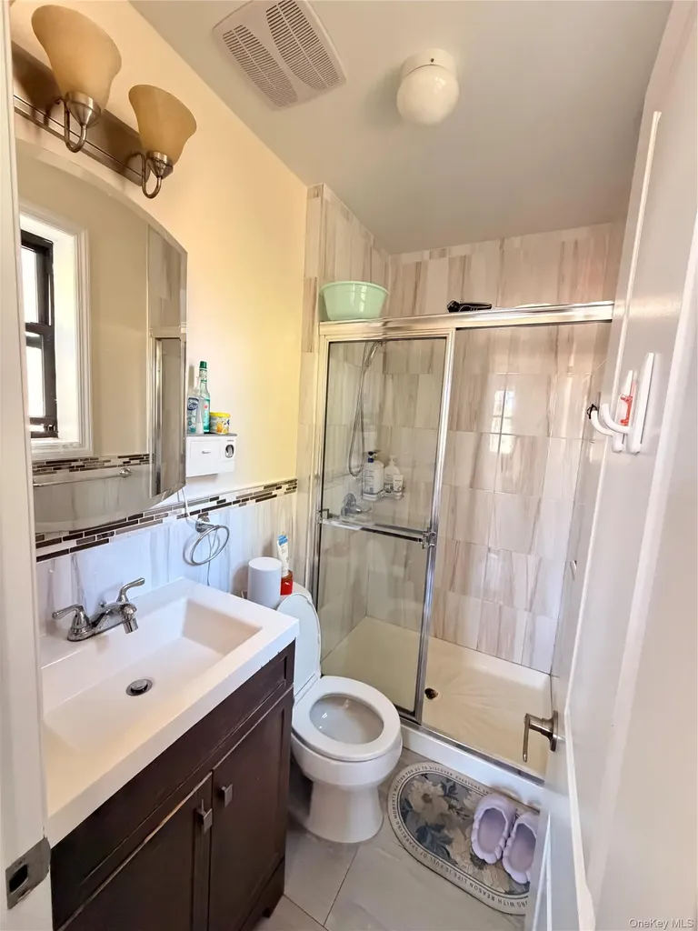 4128 150th Street Flushing NY 11355