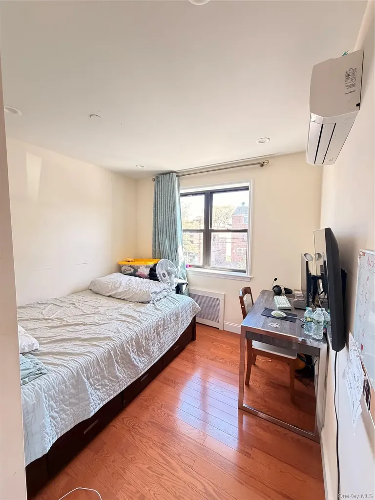 4128 150th Street Flushing NY 11355