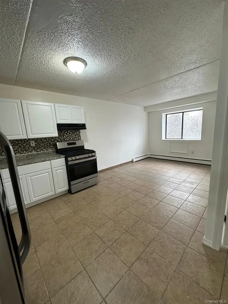 5611 Clover Place Ridgewood NY 11385