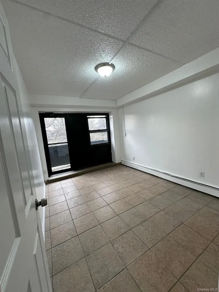 5611 Clover Place Ridgewood NY 11385