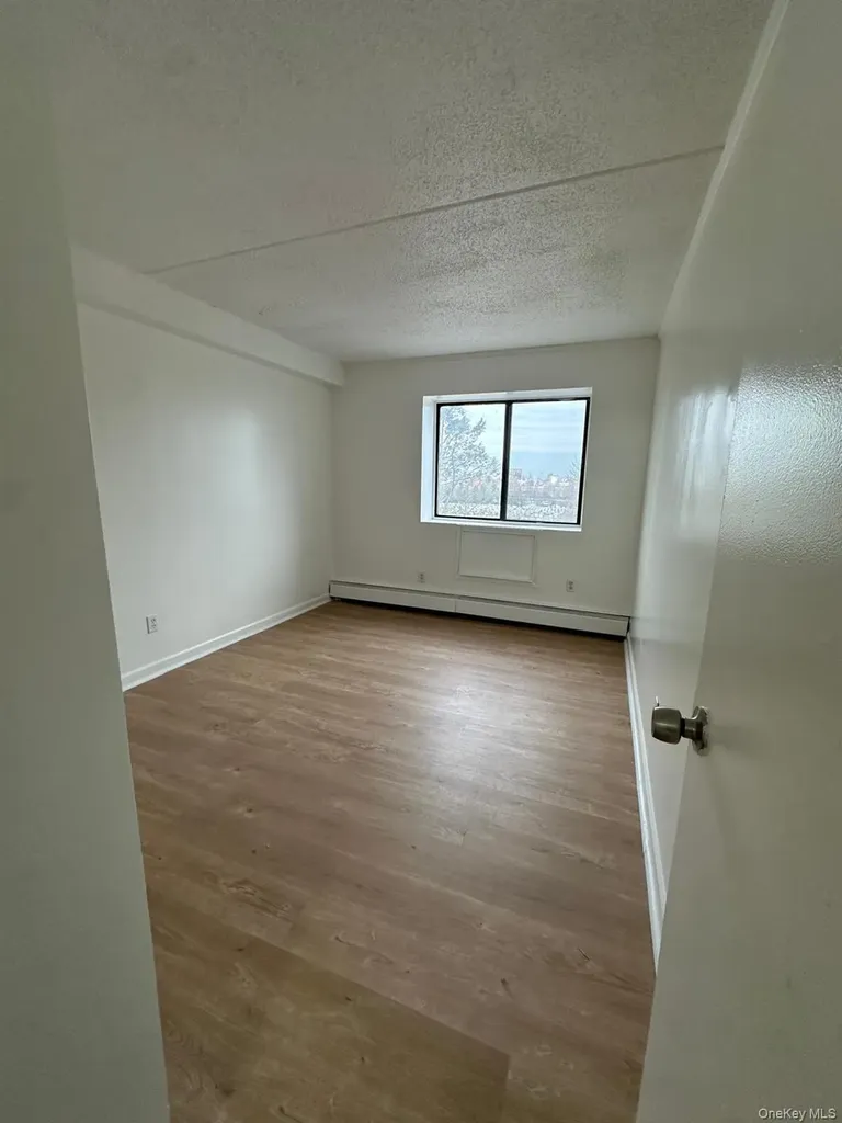 5611 Clover Place Ridgewood NY 11385