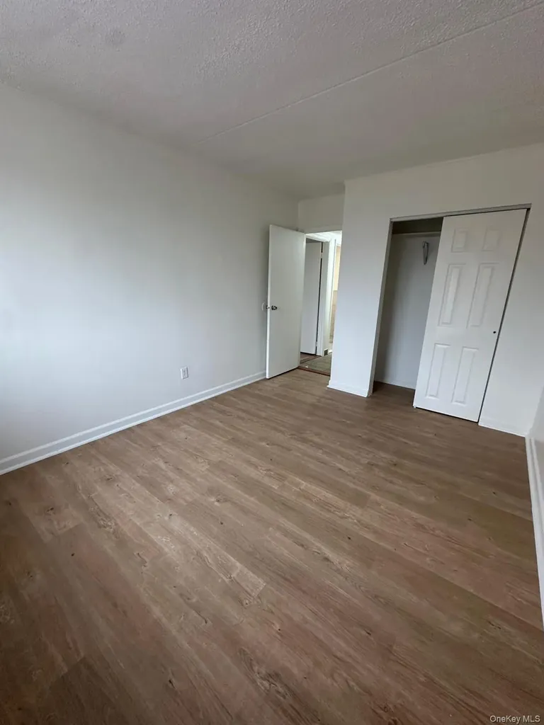 5611 Clover Place Ridgewood NY 11385