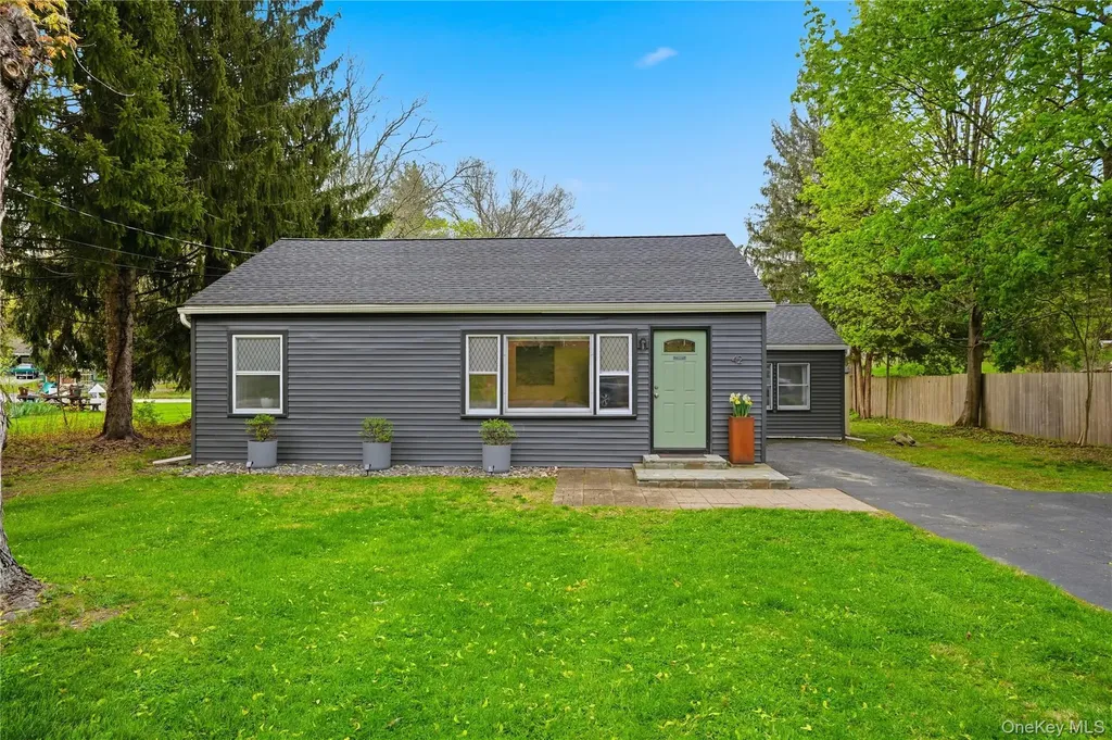 42 South Terrace Fishkill NY 12524
