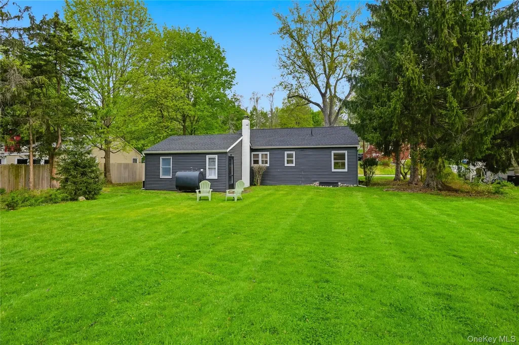 42 South Terrace Fishkill NY 12524