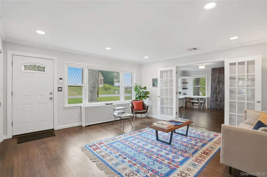 42 South Terrace Fishkill NY 12524