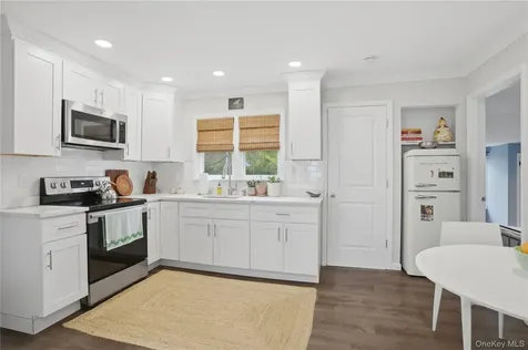 42 South Terrace Fishkill NY 12524