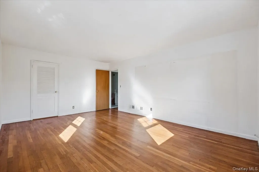 19 Wright Place Scarsdale NY 10583