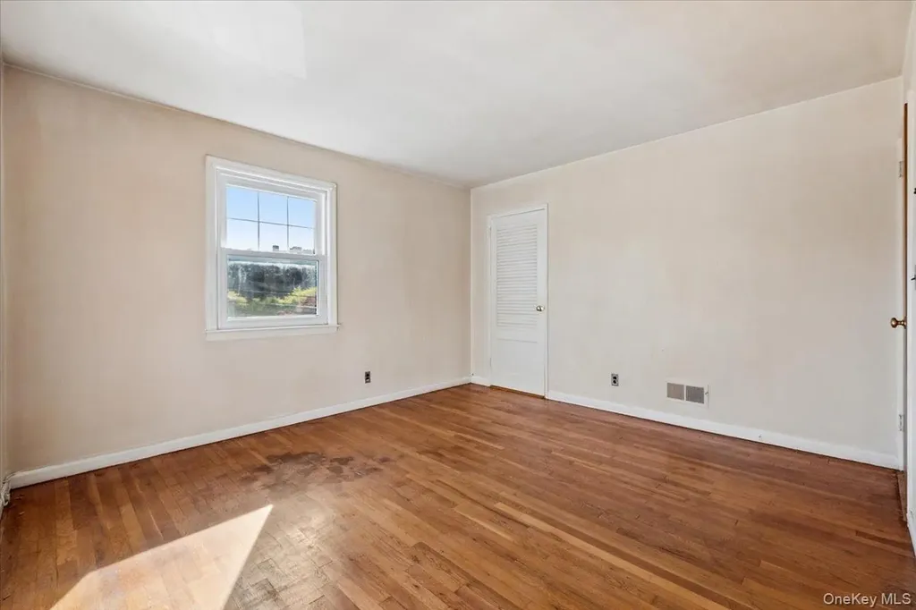 19 Wright Place Scarsdale NY 10583
