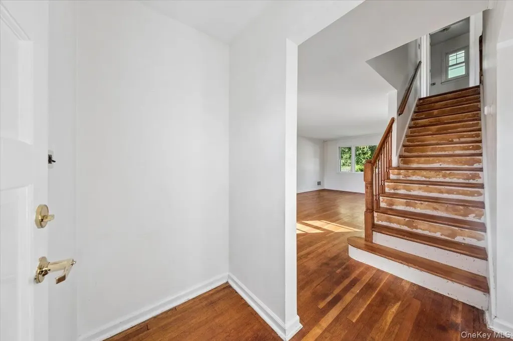 19 Wright Place Scarsdale NY 10583