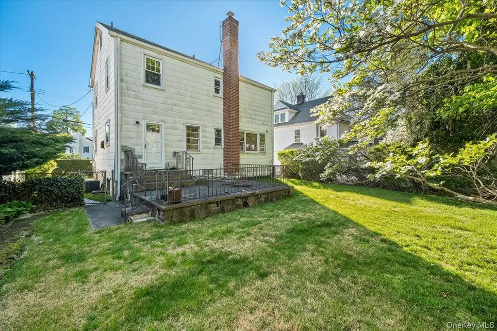 19 Wright Place Scarsdale NY 10583