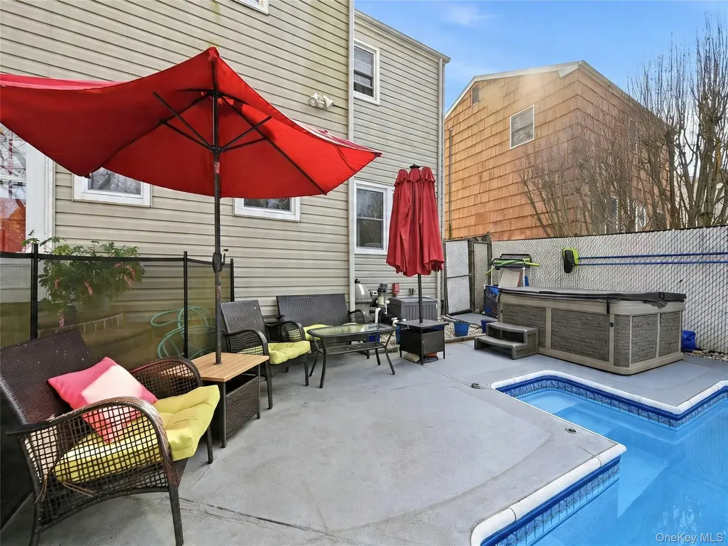 6 Butler Place Northport NY 11768