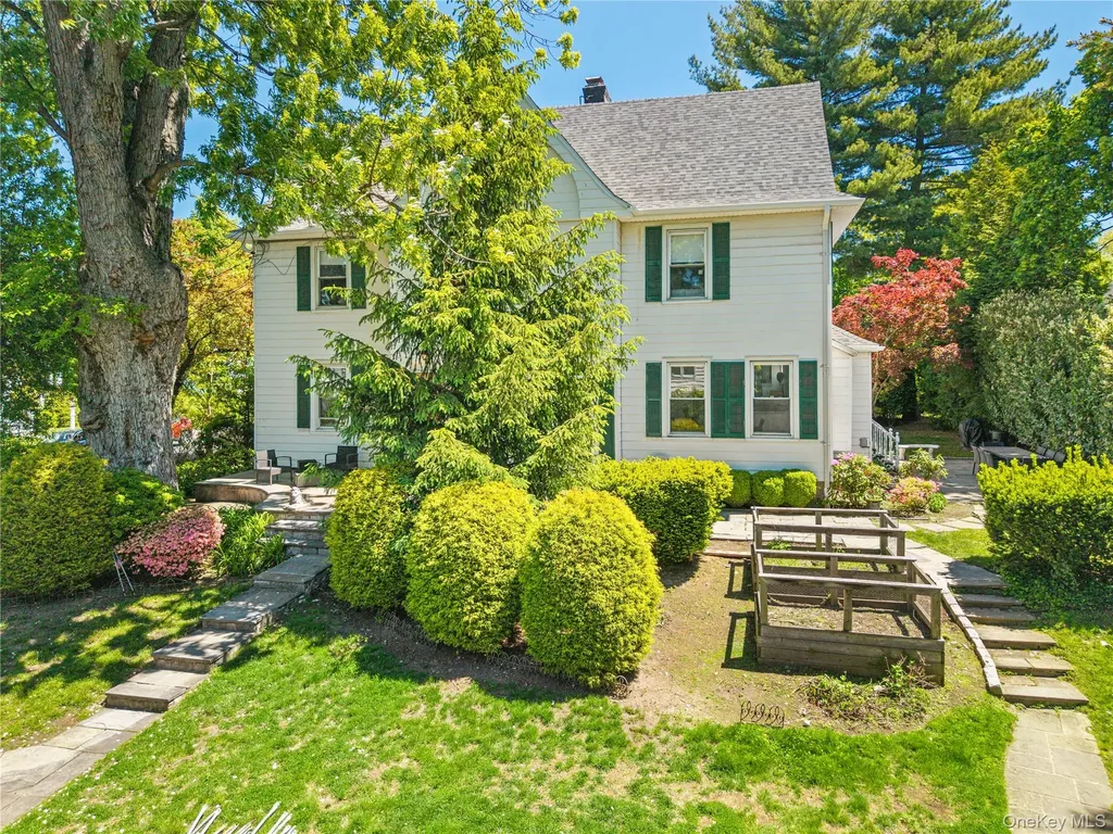 8 Hobart Street Bronxville NY 10708