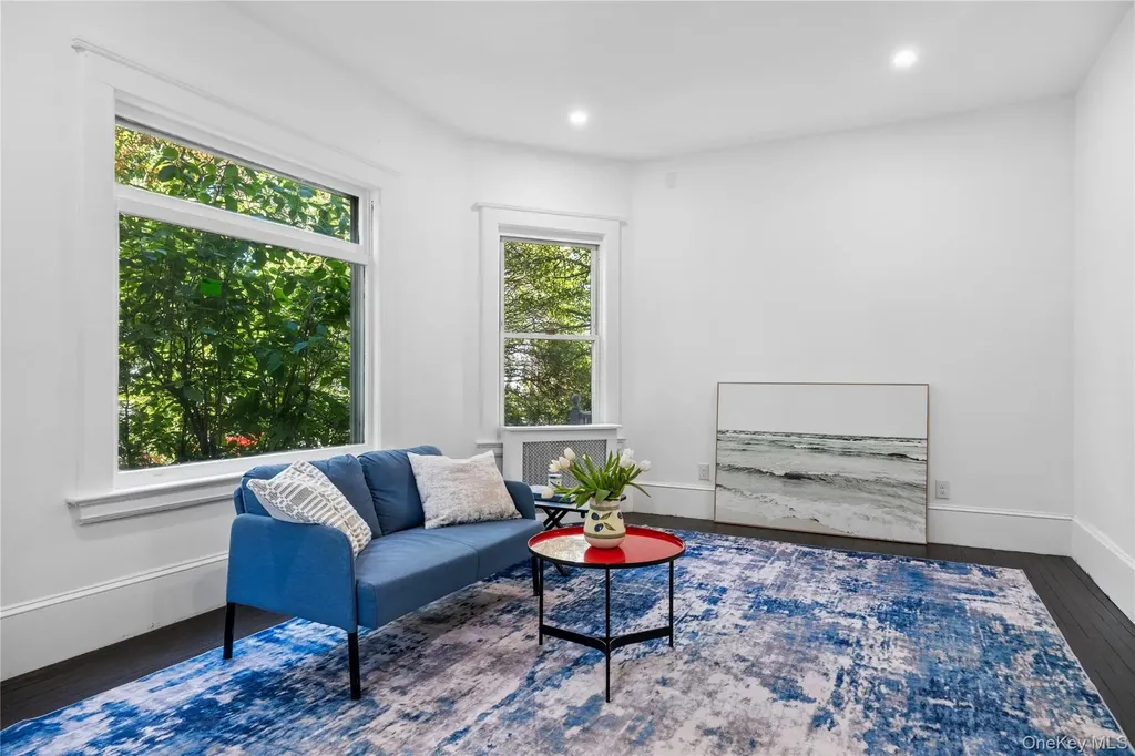 8 Hobart Street Bronxville NY 10708