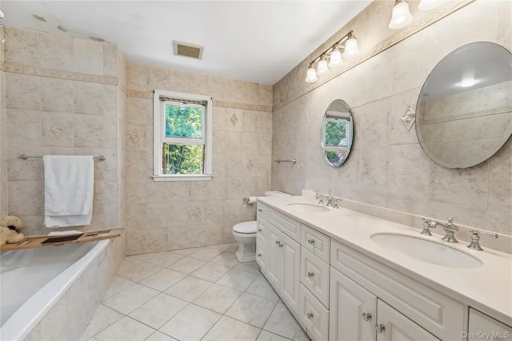 8 Hobart Street Bronxville NY 10708