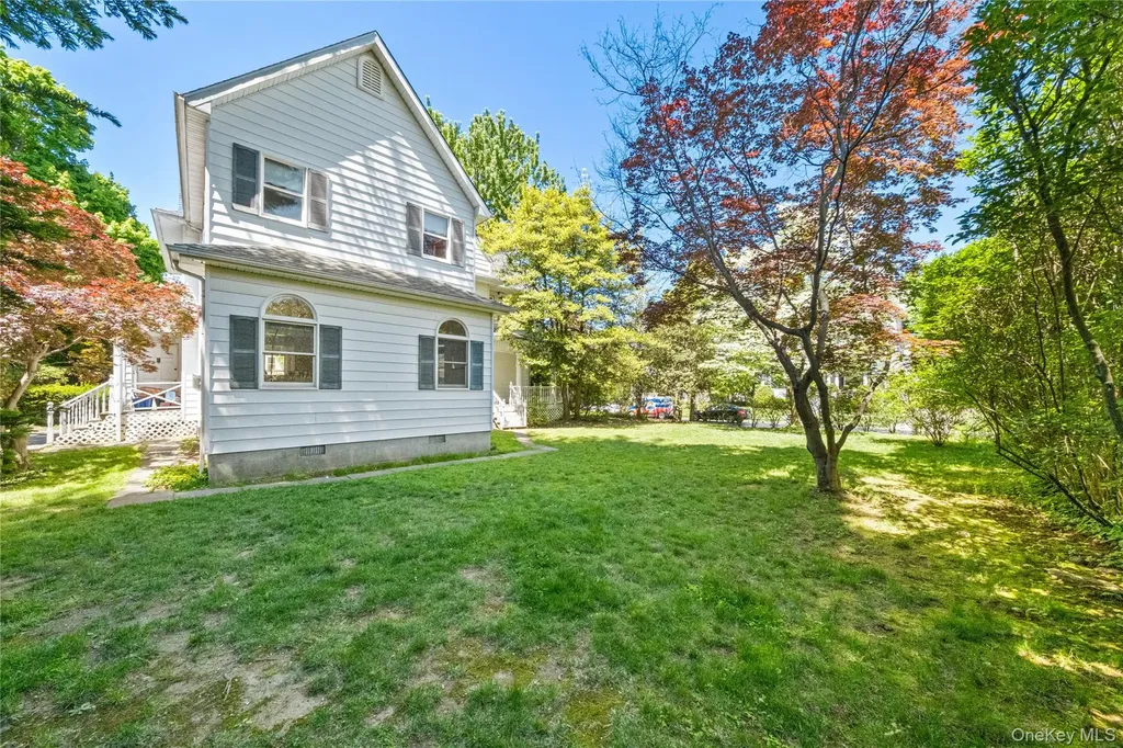 8 Hobart Street Bronxville NY 10708