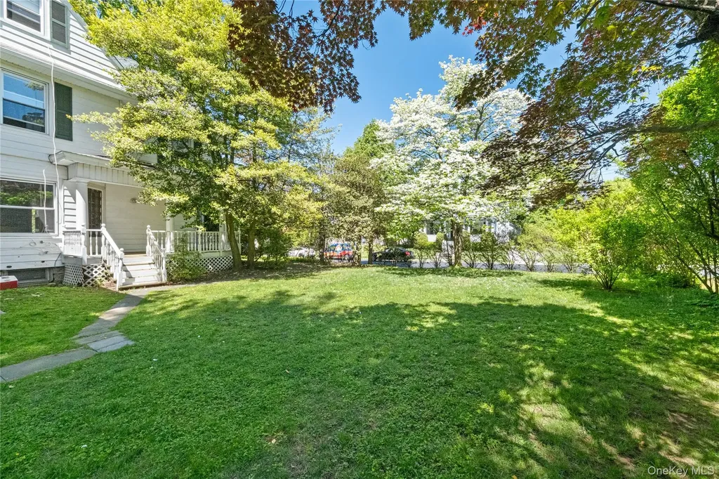 8 Hobart Street Bronxville NY 10708