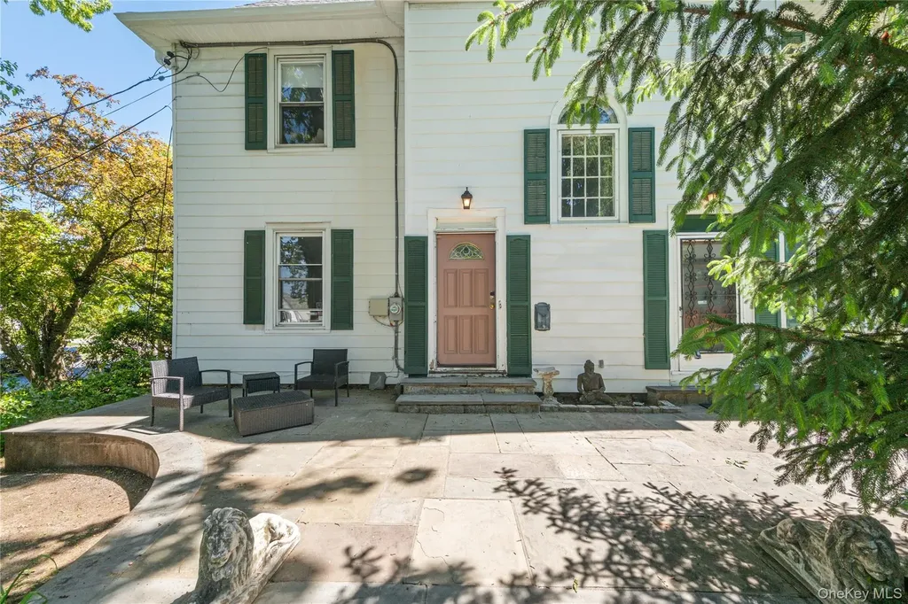 8 Hobart Street Bronxville NY 10708