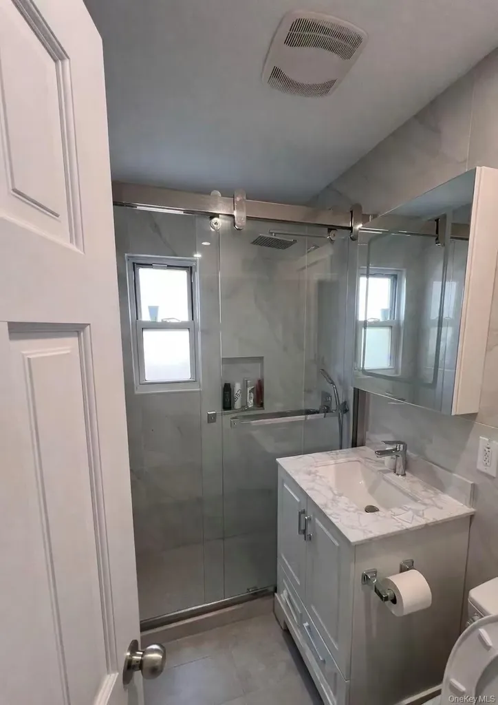 5032 Utopia Parkway Fresh Meadows NY 11365