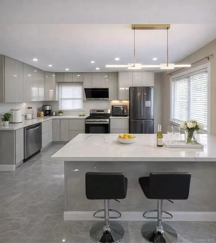 5032 Utopia Parkway Fresh Meadows NY 11365