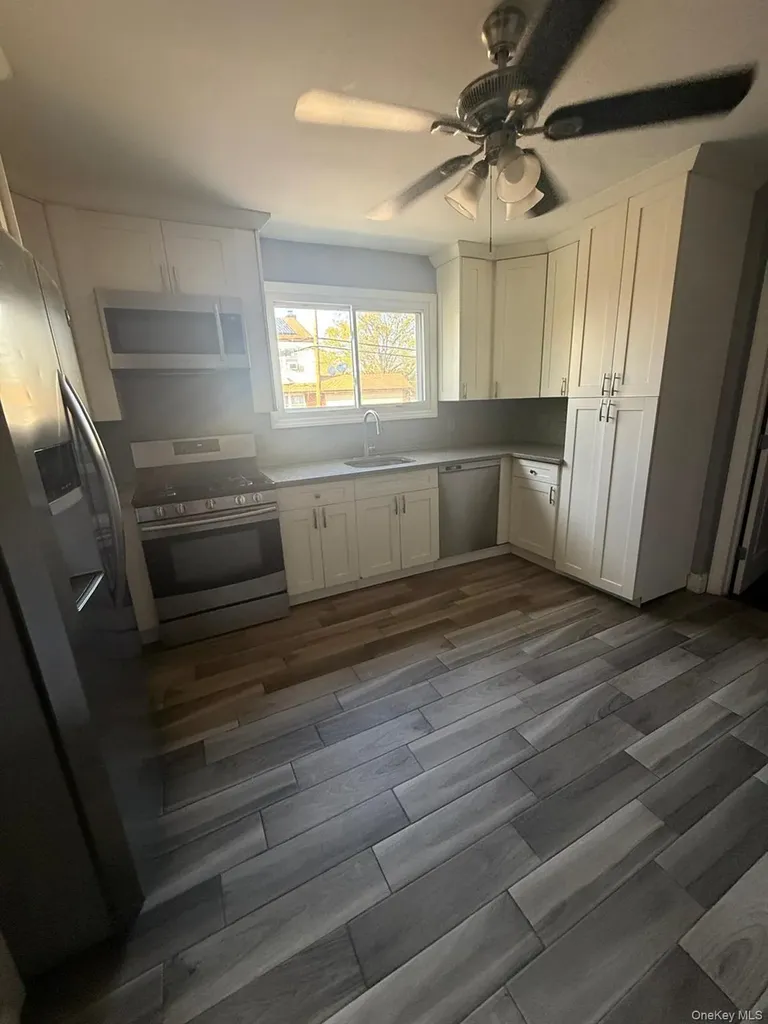 121 Carroll Avenue Valley Stream NY 11580