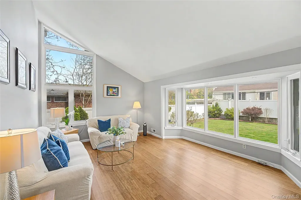 8 Central Park Road Plainview NY 11803