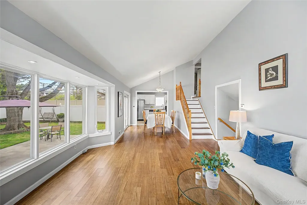 8 Central Park Road Plainview NY 11803