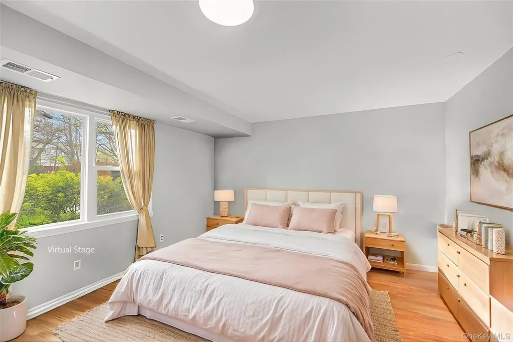 8 Central Park Road Plainview NY 11803
