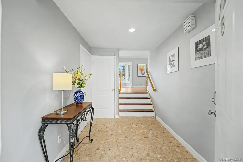8 Central Park Road Plainview NY 11803