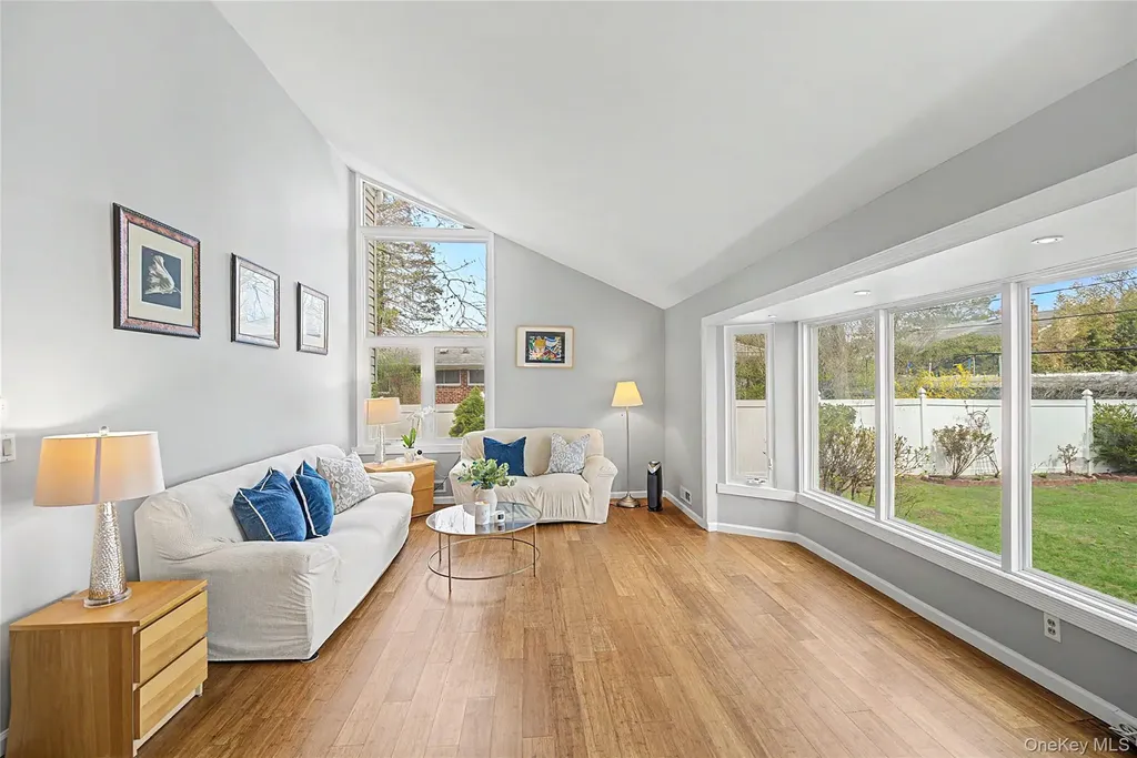8 Central Park Road Plainview NY 11803
