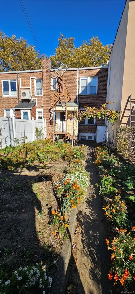 7854 75th Street Glendale NY 11385