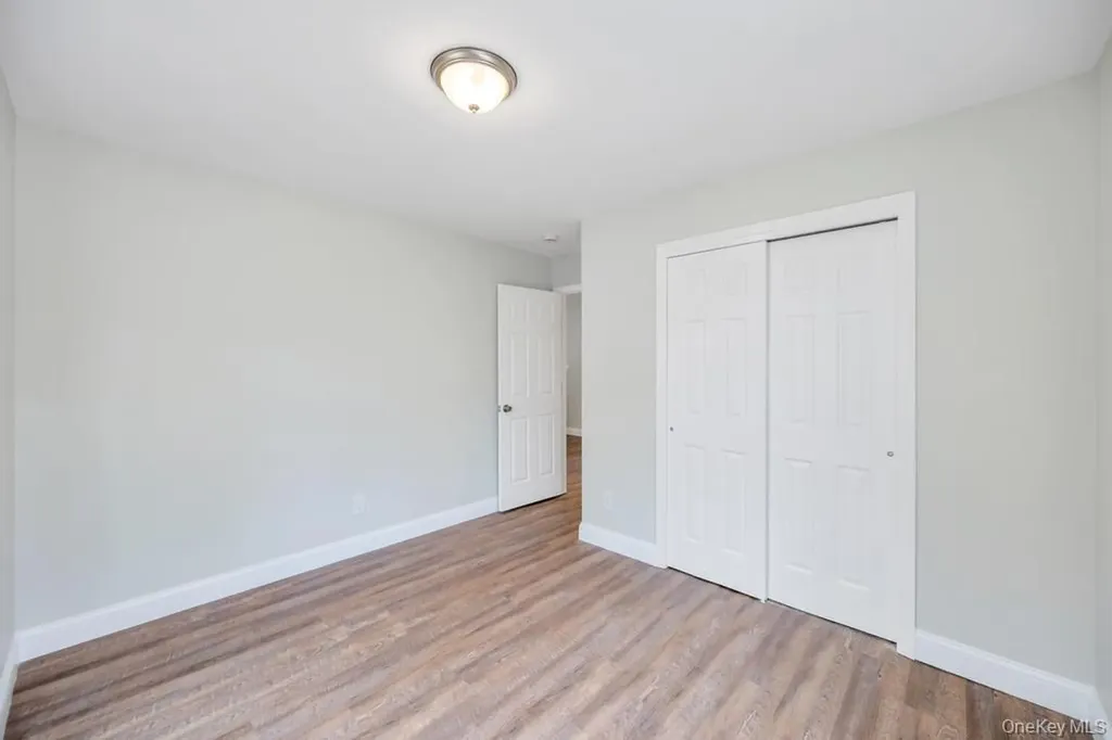 17 Blackpine Drive Medford NY 11763