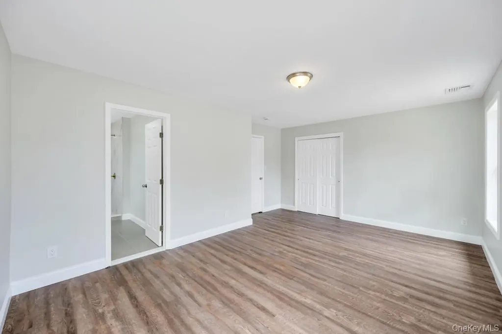 17 Blackpine Drive Medford NY 11763