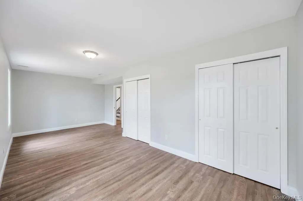 17 Blackpine Drive Medford NY 11763