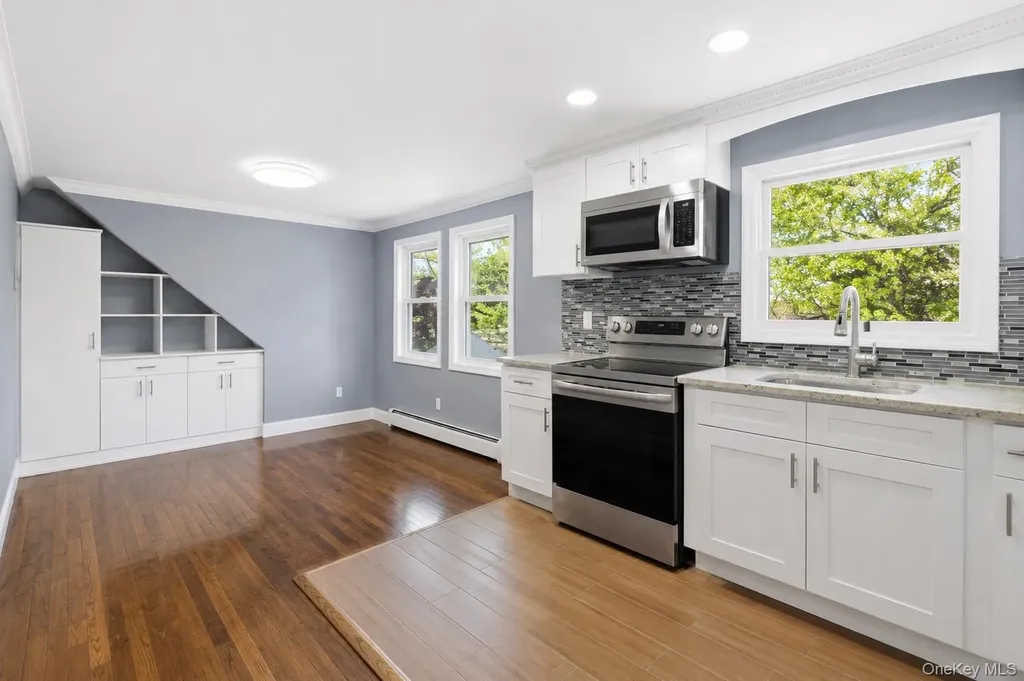 2206 Union Boulevard Bay Shore NY 11706