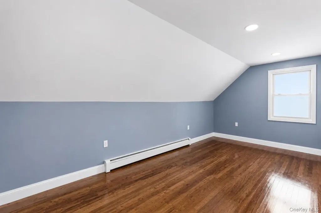 2206 Union Boulevard Bay Shore NY 11706