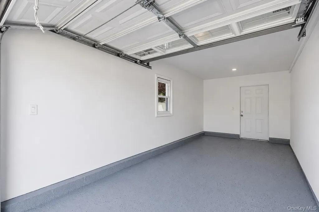2206 Union Boulevard Bay Shore NY 11706