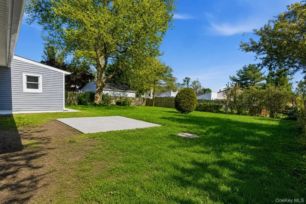 2206 Union Boulevard Bay Shore NY 11706