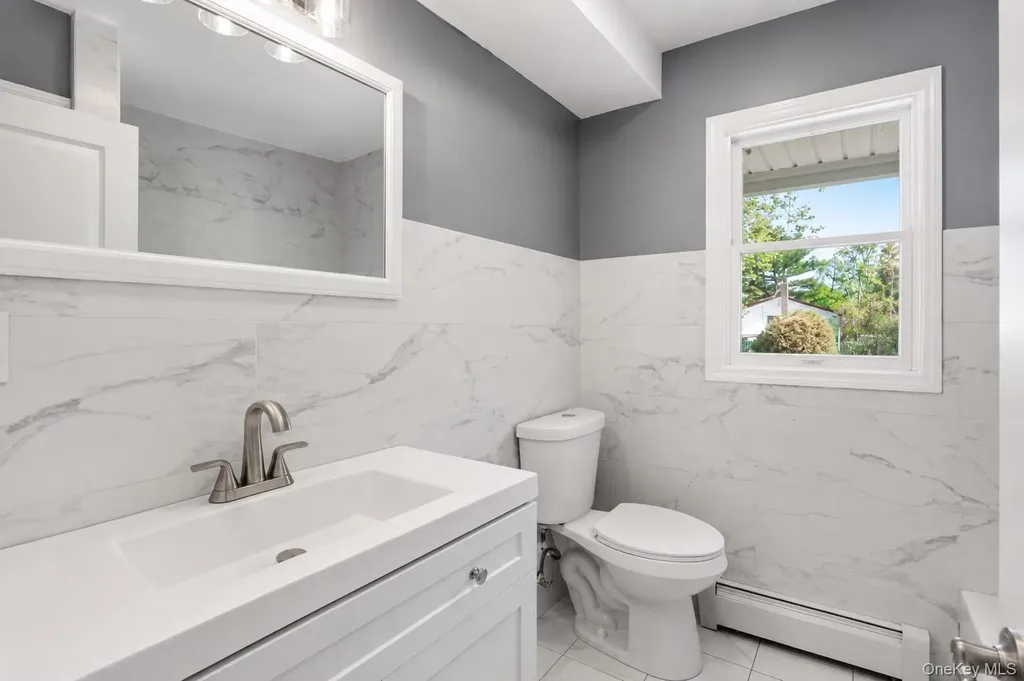 2206 Union Boulevard Bay Shore NY 11706