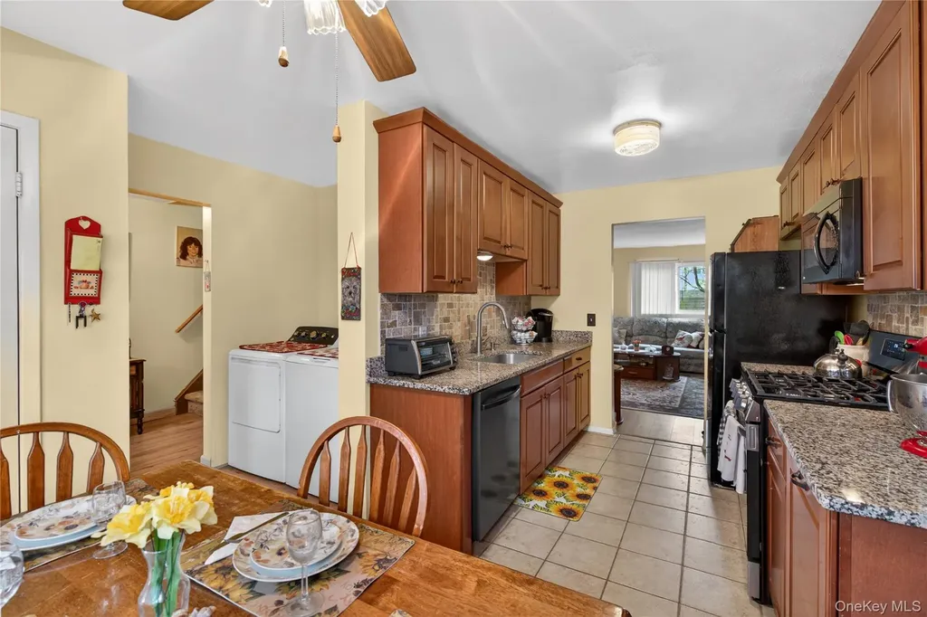 54 Whitman Court Middletown NY 10941