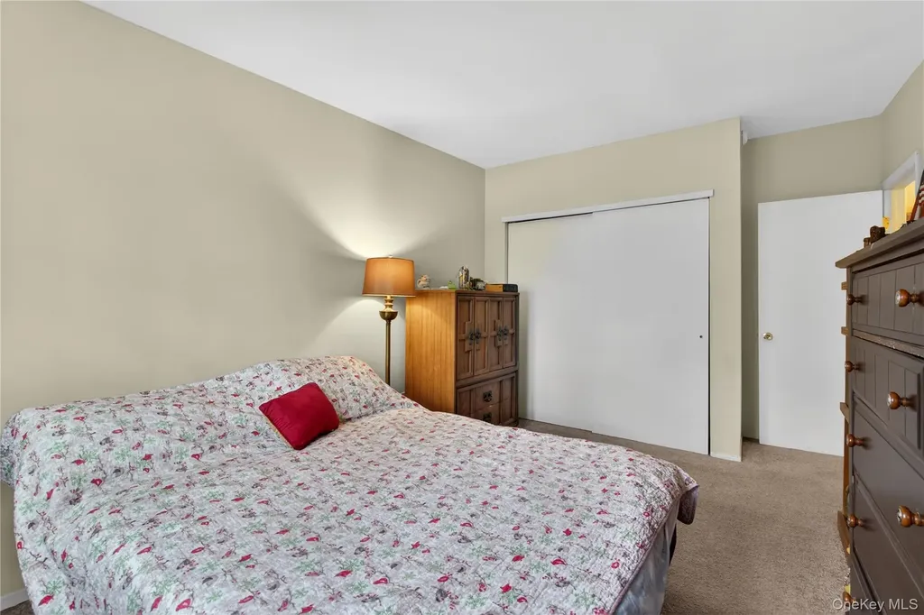 54 Whitman Court Middletown NY 10941