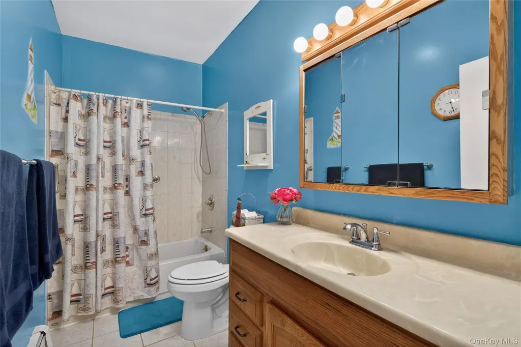 54 Whitman Court Middletown NY 10941