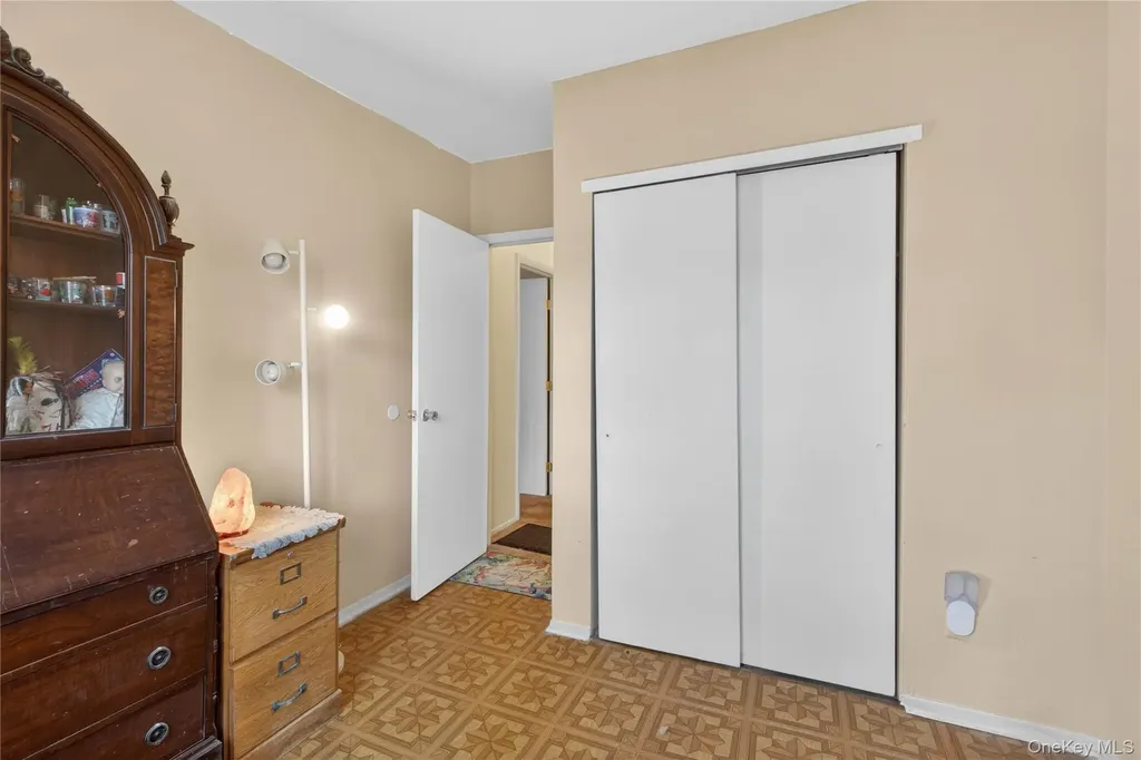 54 Whitman Court Middletown NY 10941