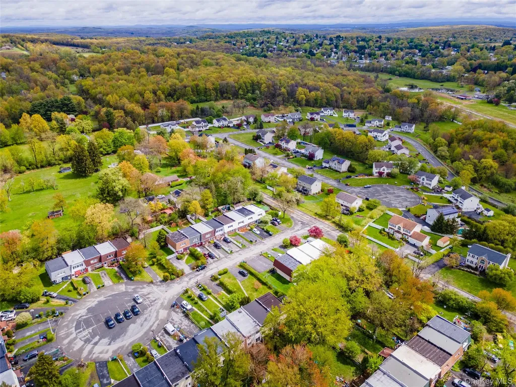54 Whitman Court Middletown NY 10941