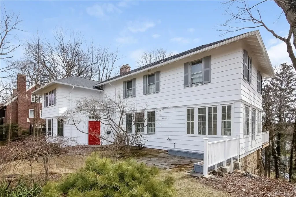 50 Greenacres Avenue Scarsdale NY 10583
