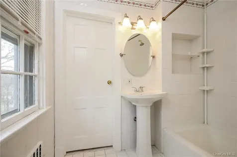 50 Greenacres Avenue Scarsdale NY 10583
